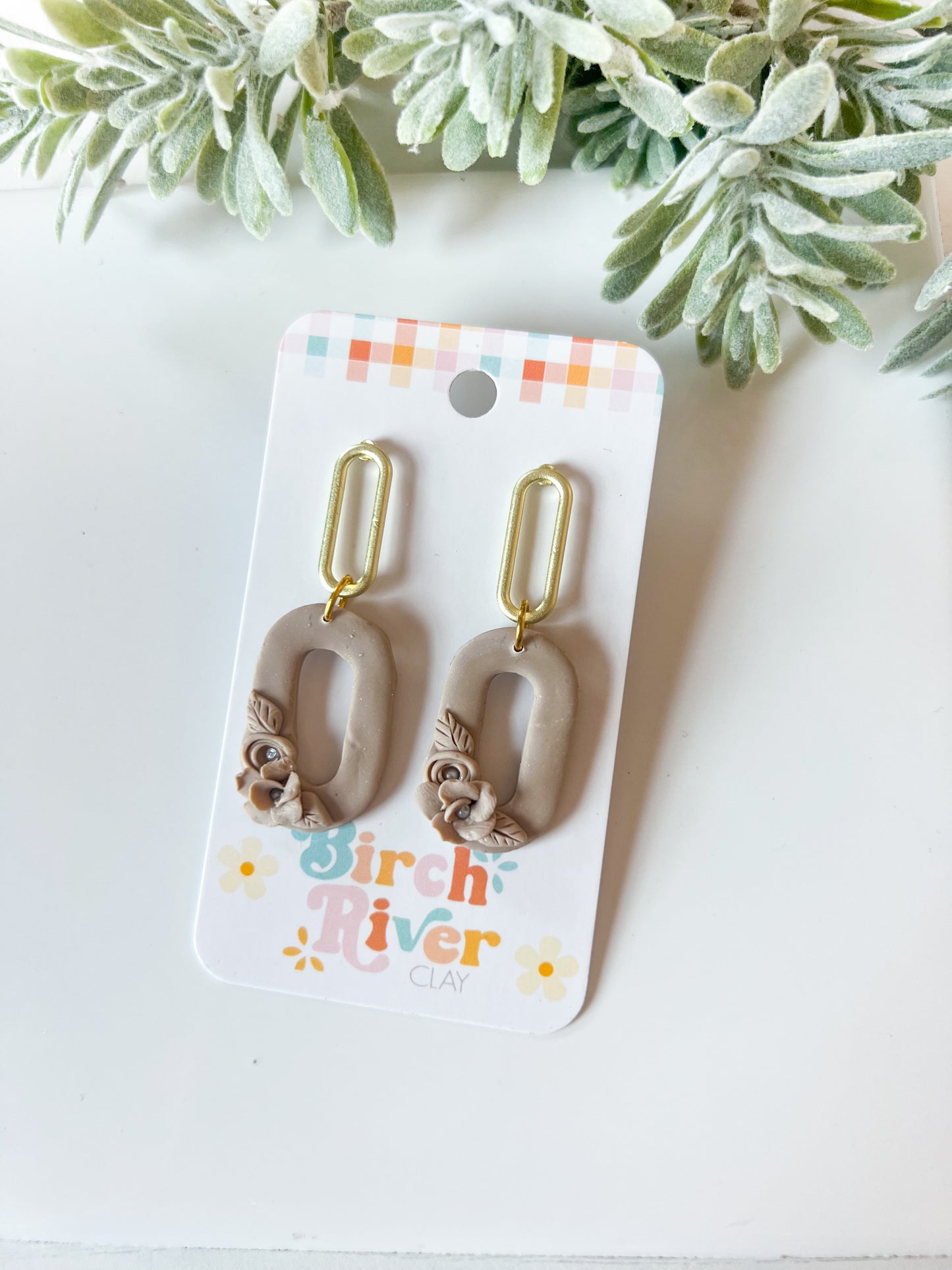 Monochrome Oval Florals